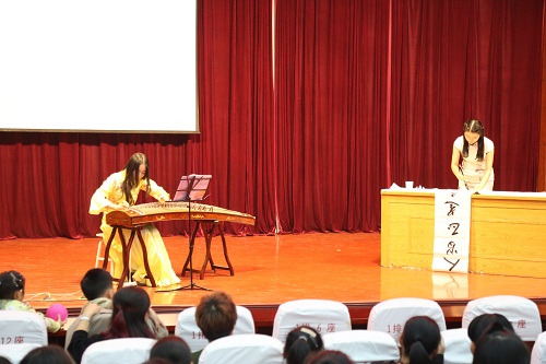 我校隆重召開“弘揚長征精神?展我青春風(fēng)采”文藝匯演